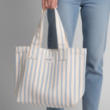 Lade das Bild in den Galerie-Viewer, Le Cabas ligné bleu ciel et blanc
