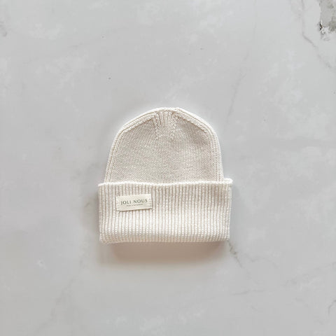 Le Bonnet en Laine Blanc