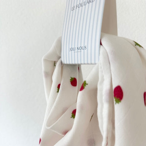 Le Foulard