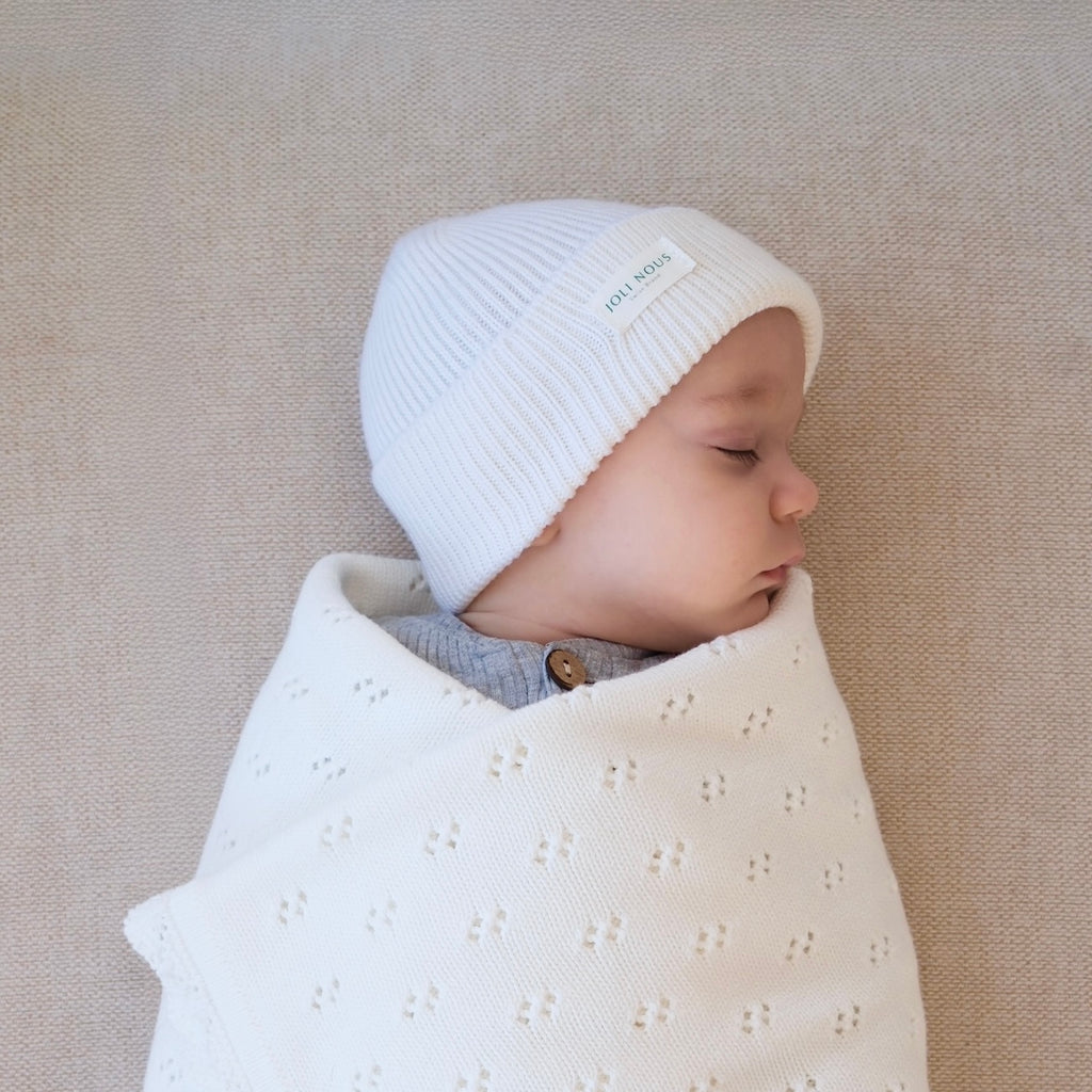 Couverture Tricotée Dentelles blanches