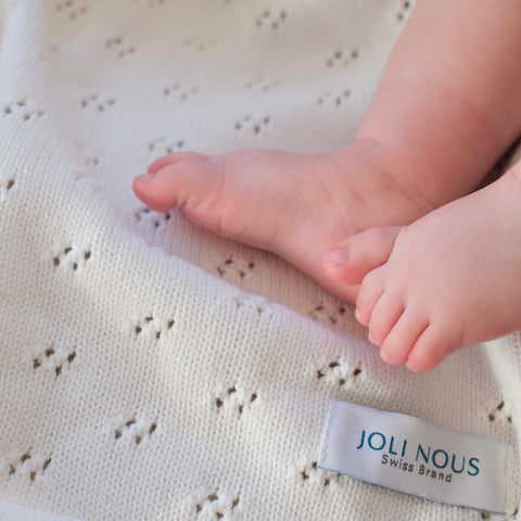Couverture Tricotée Dentelles blanches