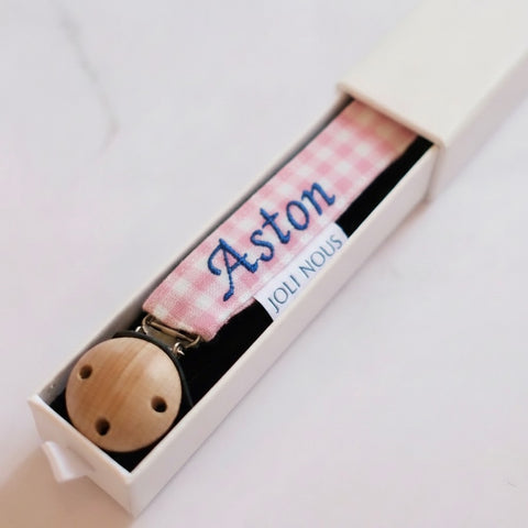 L'Attache-tétine personnalisable