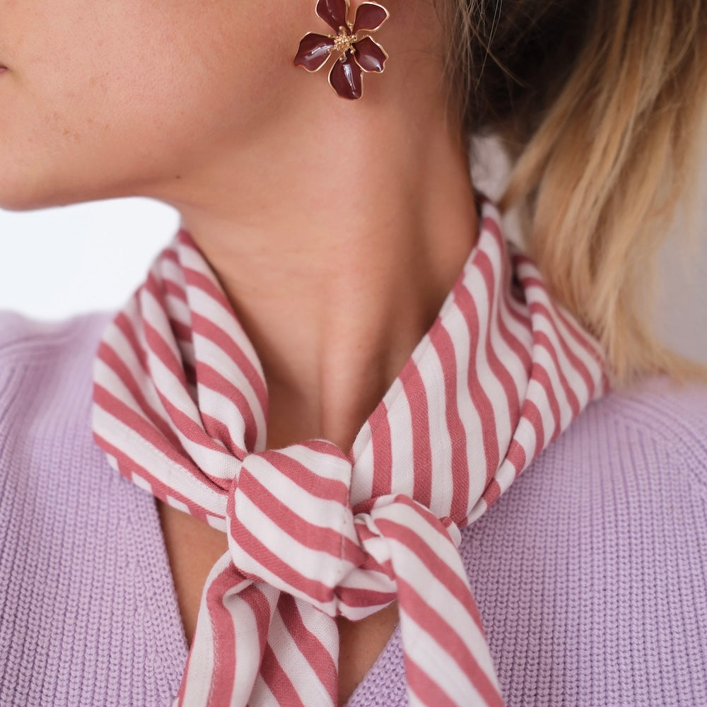 Le Foulard